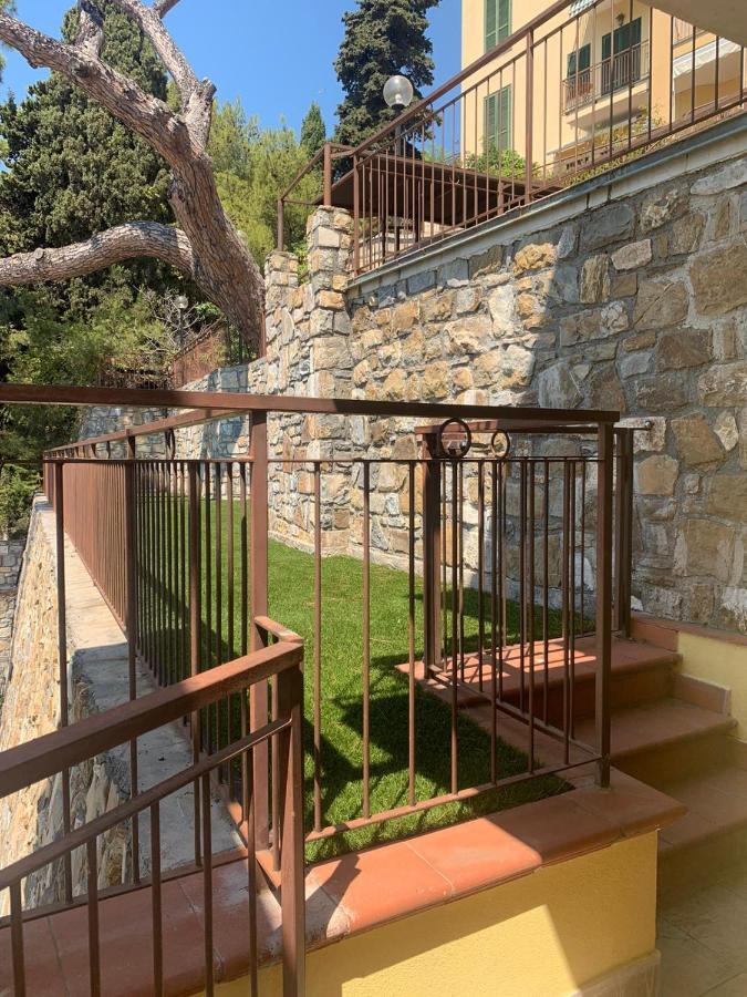 Apartamento La Terrazza Nel Blu Imperia Exterior foto